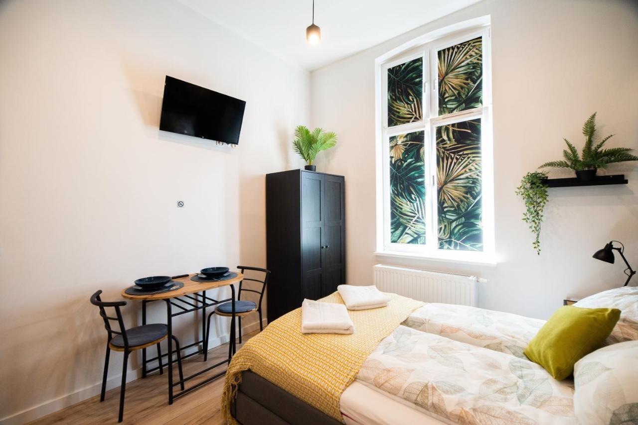Homely, Little Studio, Top Location. Mala Kawalerka. ชเตชชิน ภายนอก รูปภาพ
